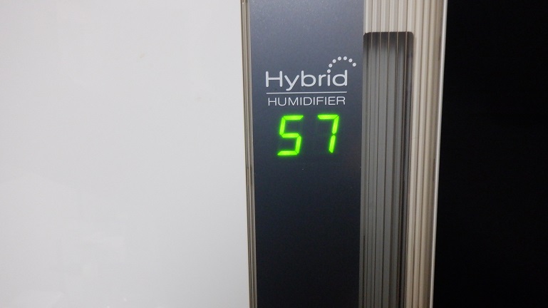 ダイニチ加湿器HD3016E4　湿度表示と水残量