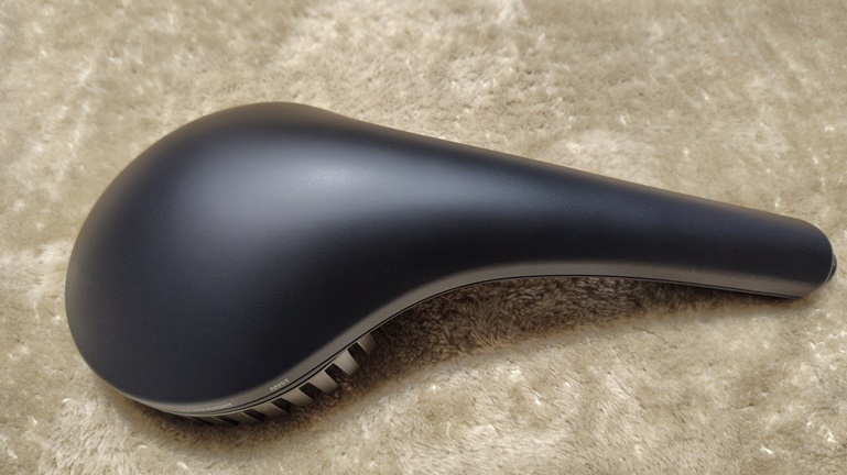 リファ ファインバブル ダイア 後ろ側